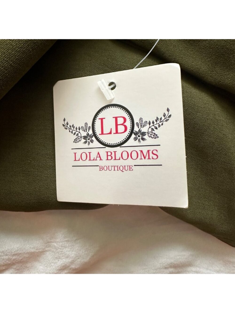 Lola Blooms Boutique Olive Green Long Roll Up Sleeve Button-Up Blouse SZ L NWT - Picture 12 of 12